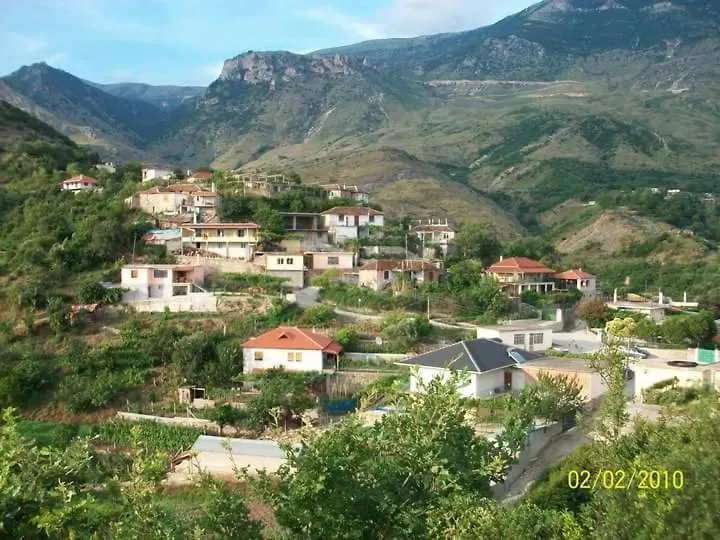 Konomi House Villa Gjirokastër Semesterbostad